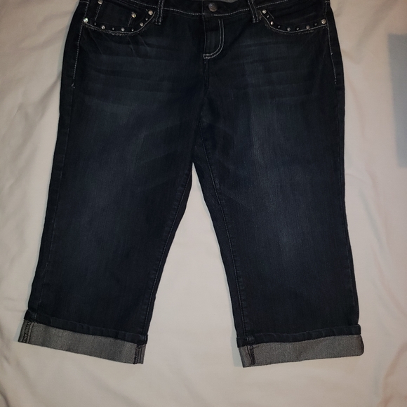 Earl Jean Womens Sz 15 Denim Cuffed Capri Jeans - Picture 11 of 12